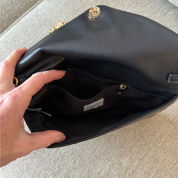 Black Shoulder/ Crossbody Bag with Gold Chain Detail - Picture 3 of 7